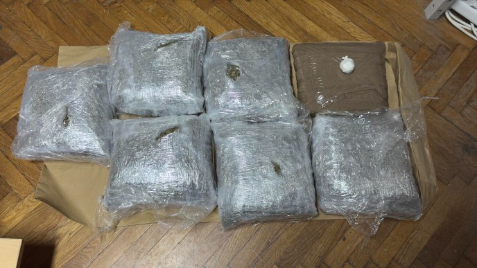 Zaplenjeni kokain i marihuana